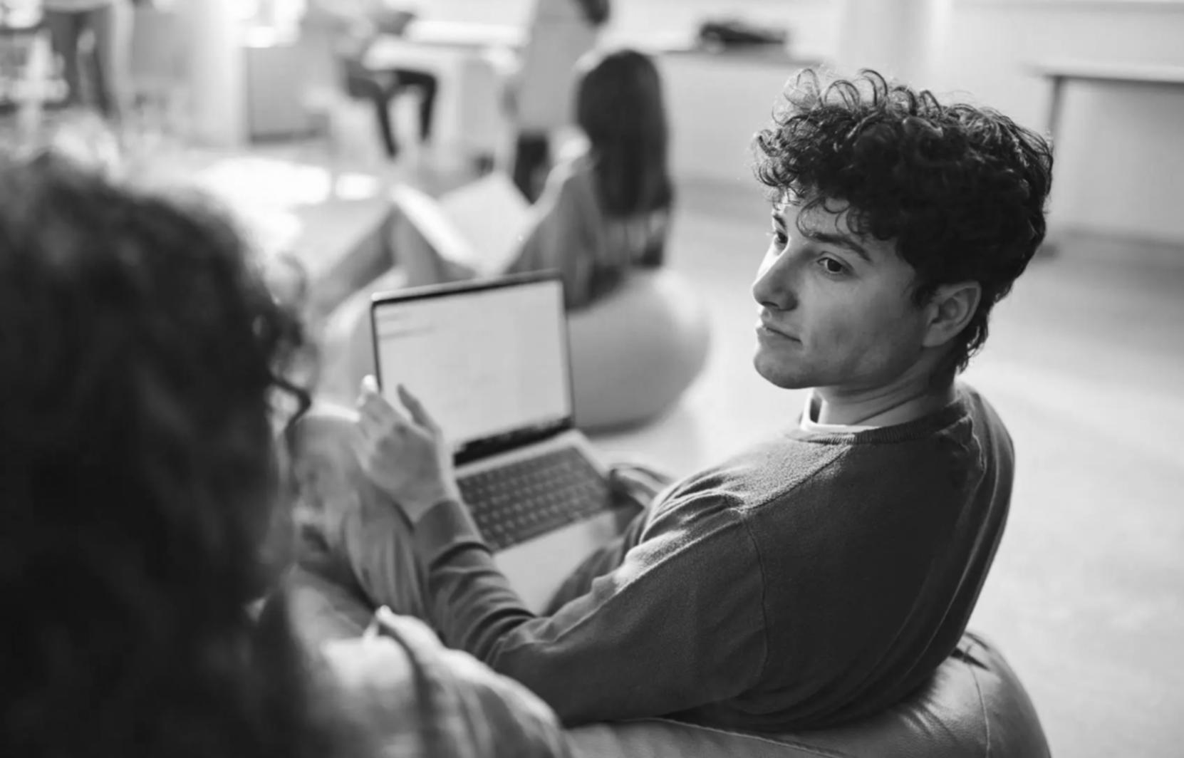 Focused learning environment emphasizing key business creativity skills